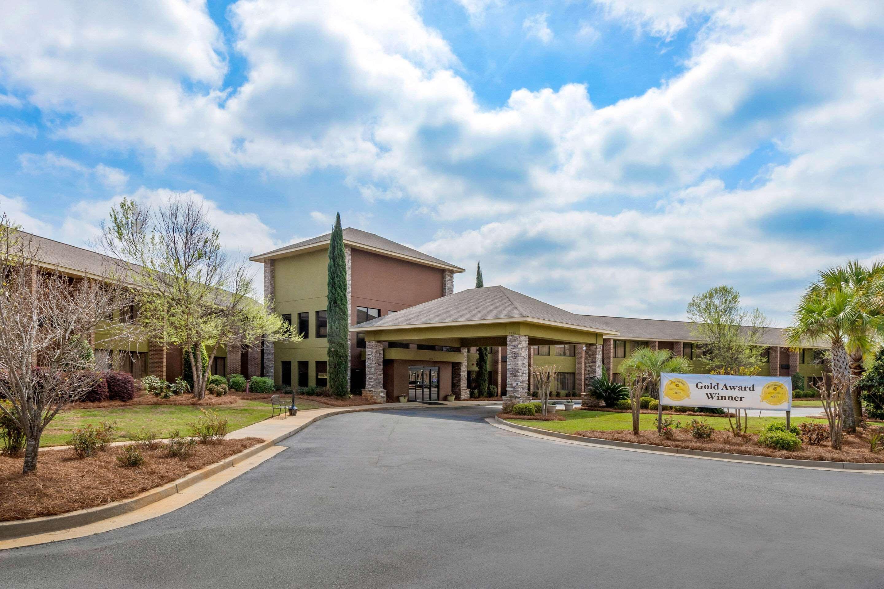 Comfort Inn Warner Robins - Robins Air Force Base Area Exterior photo