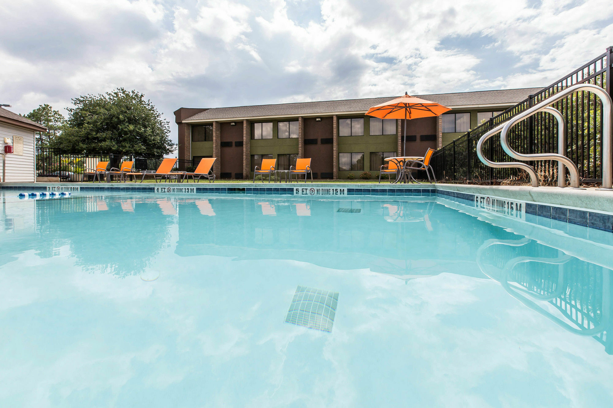 Comfort Inn Warner Robins - Robins Air Force Base Area Exterior photo